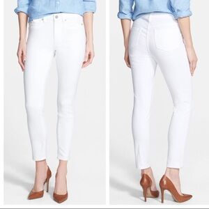 Vince Camuto Classic Skinny Jeans white cotton  spandex denim women’s sz 25 NWOT